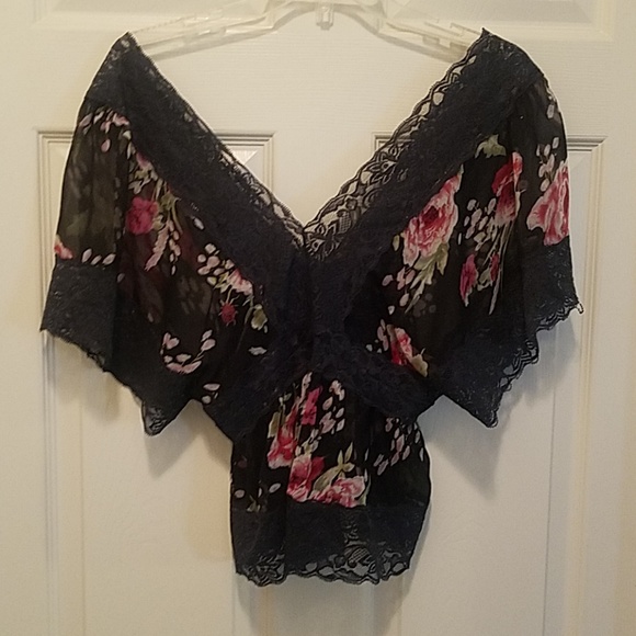 XXI Blouse - Picture 2 of 4